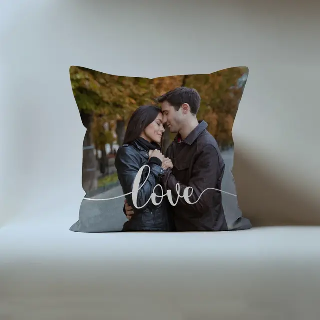 Samtkissen 40 x 40 cm Design Love