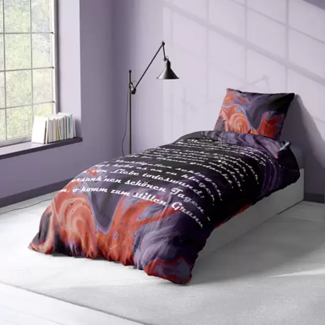 Bettwäsche aus Ihren Fotos und Texten - Kopfkissen und Bettbezug sind jeweils randlos bedruckbar.