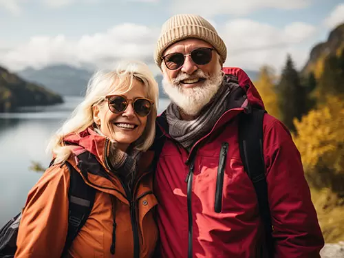 Glückliches Paar im Urlaub