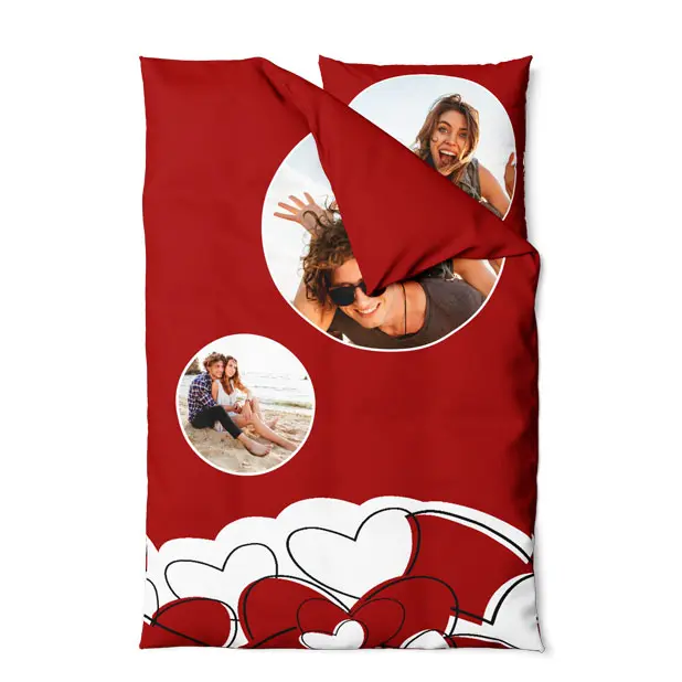Schenken Sie Ihren Liebsten selbst gestaltete Bettwäsche mit Ihren Fotos.